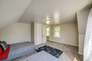 House (4 Bedrooms) | Interior - Gary Vacation Rental ~ 5 Mi to Lake Michigan! (Gary)