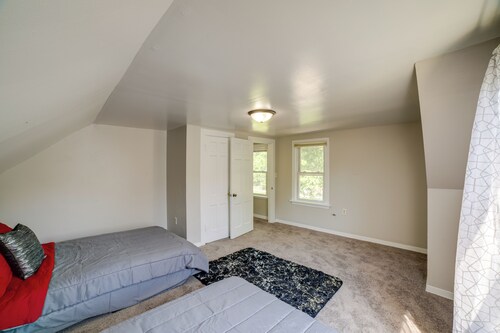 Gary Vacation Rental ~ 5 Mi to Lake Michigan!