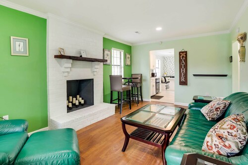Vibrant North Charleston Duplex Near Airport!