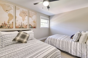 House (4 Bedrooms) | Interior