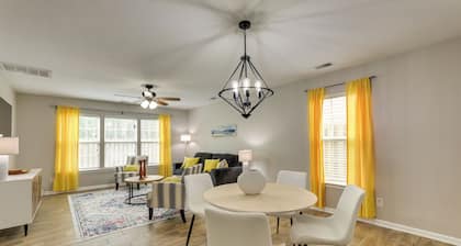 Charming North Charleston Townhome - Pets Welcome!
