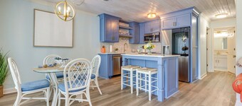 Creekfront Dauphin Island Cottage: Walk to Gulf!