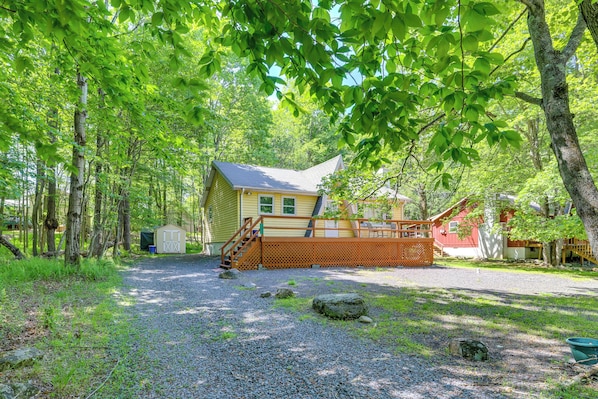 House (2 Bedrooms) | Interior - Pet-friendly Pocono Lake Cabin w/ Community Pool! (Pocono Lake)