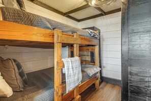 House (2 Bedrooms) | Interior - Private Hot Tub & Dock: Lakefront Grove Retreat! (Grove)