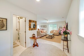 Casa (2 Bedrooms) | Interior