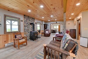 Living area - Prattsburgh Vacation Rental w/ Deck, Patio & Grill (Prattsburgh)
