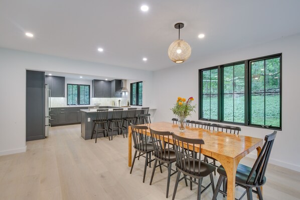Dining - Modern Sharon Farmhouse: Spacious, Patio, Views (Sharon)