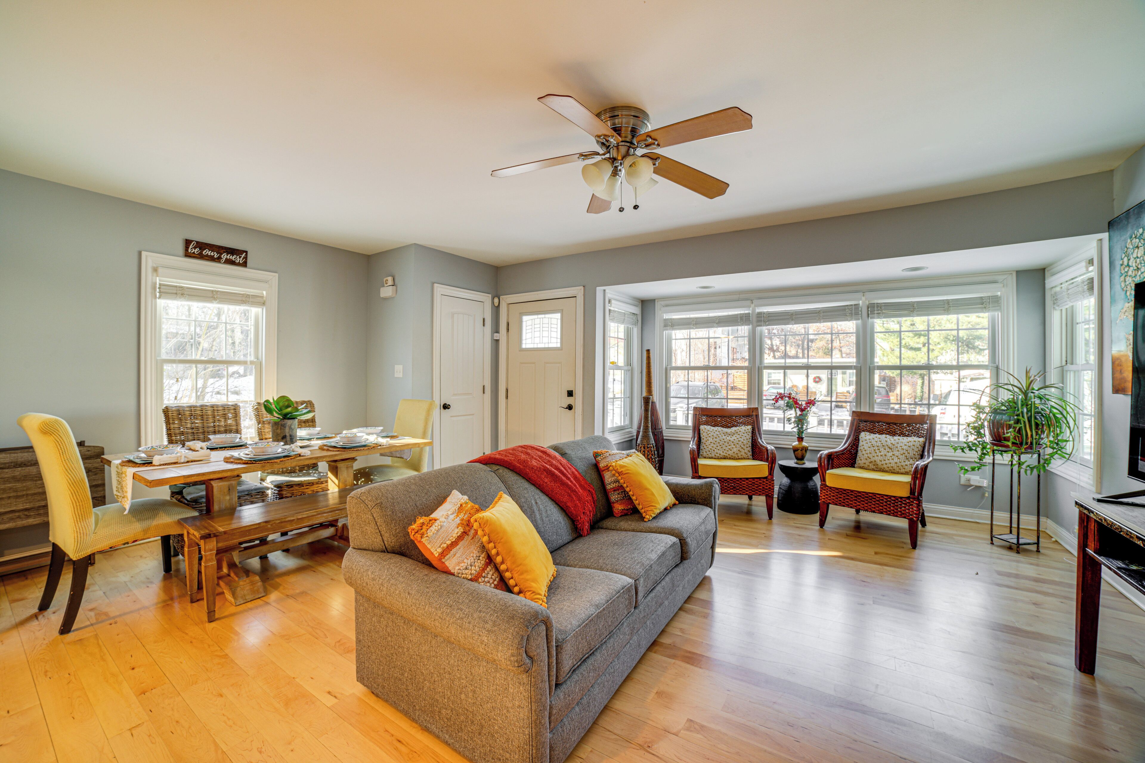 House (3 Bedrooms) | Interior