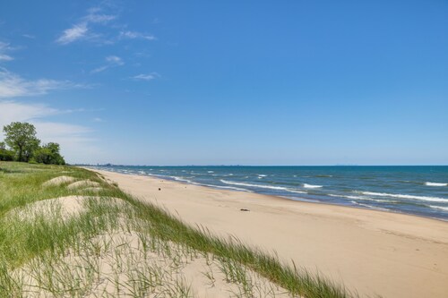 Steps to Lake Michigan Beach: Gary Vacation Rental