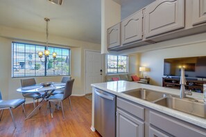 Apartment (2 Bedrooms) | Interior