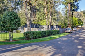 Apartment (0 Bedroom) | Interior