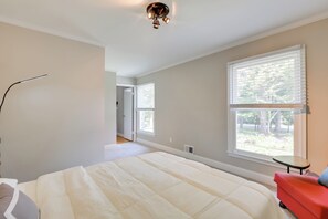 House (5 Bedrooms) | Interior