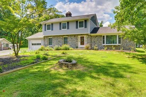 House (5 Bedrooms) | Interior