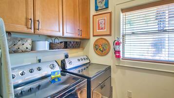 Apartemen (2 Bedrooms) | Interior