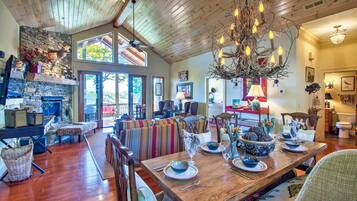 Apartment (2 Bedrooms) | Bahagian dalam