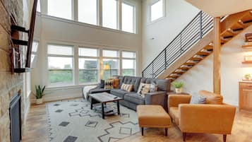 House (3 Bedrooms) | Front of property