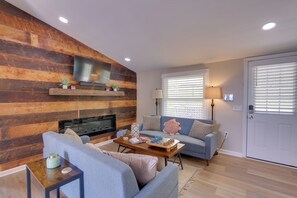 House (3 Bedrooms) | Interior - Harpers Ferry Home w/ Private Pool & Hot Tub! (Harpers Ferry)