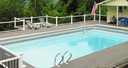 Harpers Ferry Home w/ Private Pool & Hot Tub!