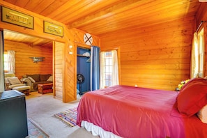 Interior - Bisbee Vacation Rental w/ Mountain Views & Sunroom (Bisbee)
