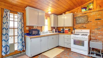 Casa (2 Bedrooms) | Interior