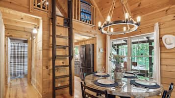 Rumah (2 Bedrooms) | Interior
