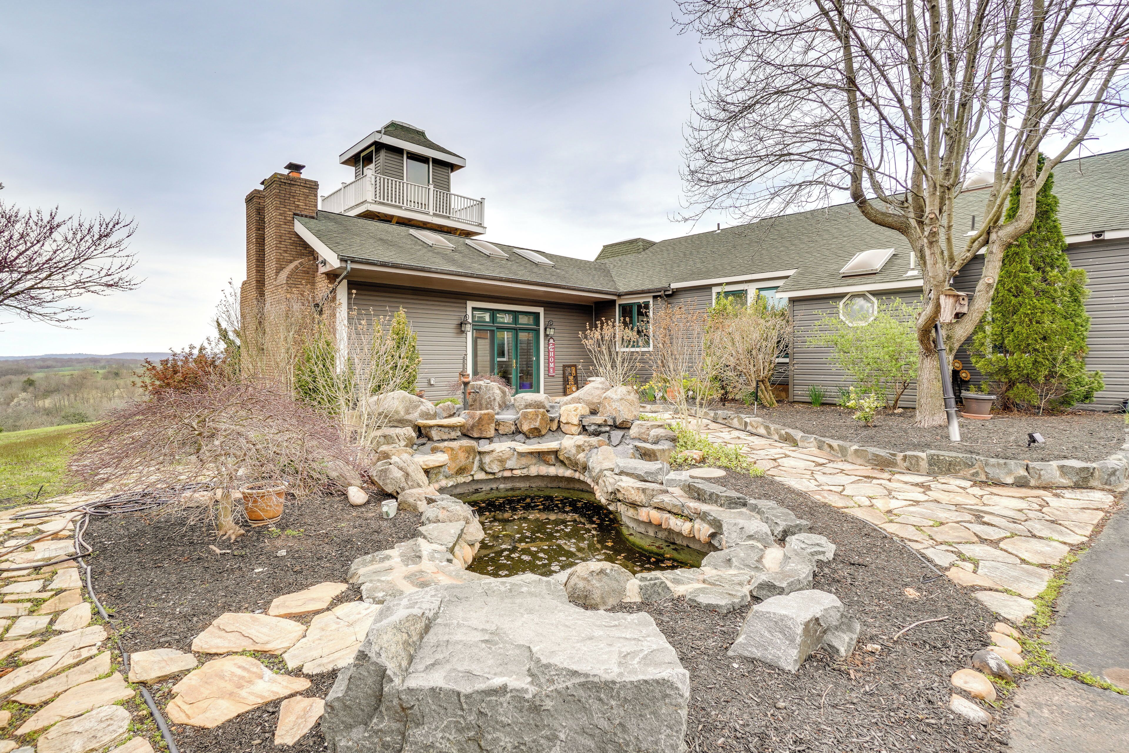 House (4 Bedrooms) | Interior