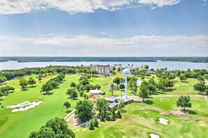 Apartment (2 Bedrooms) | Interior - Afton Vacation Condo in Vista Towers Shangri-la! (Afton)