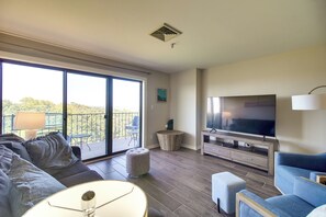 Apartment (2 Bedrooms) | Interior - Afton Vacation Condo in Vista Towers Shangri-la! (Afton)