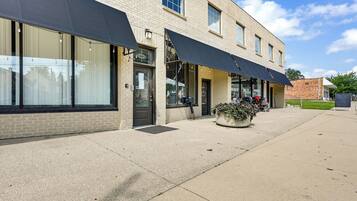 Apartment (0 Bedroom) | Bahagian dalam