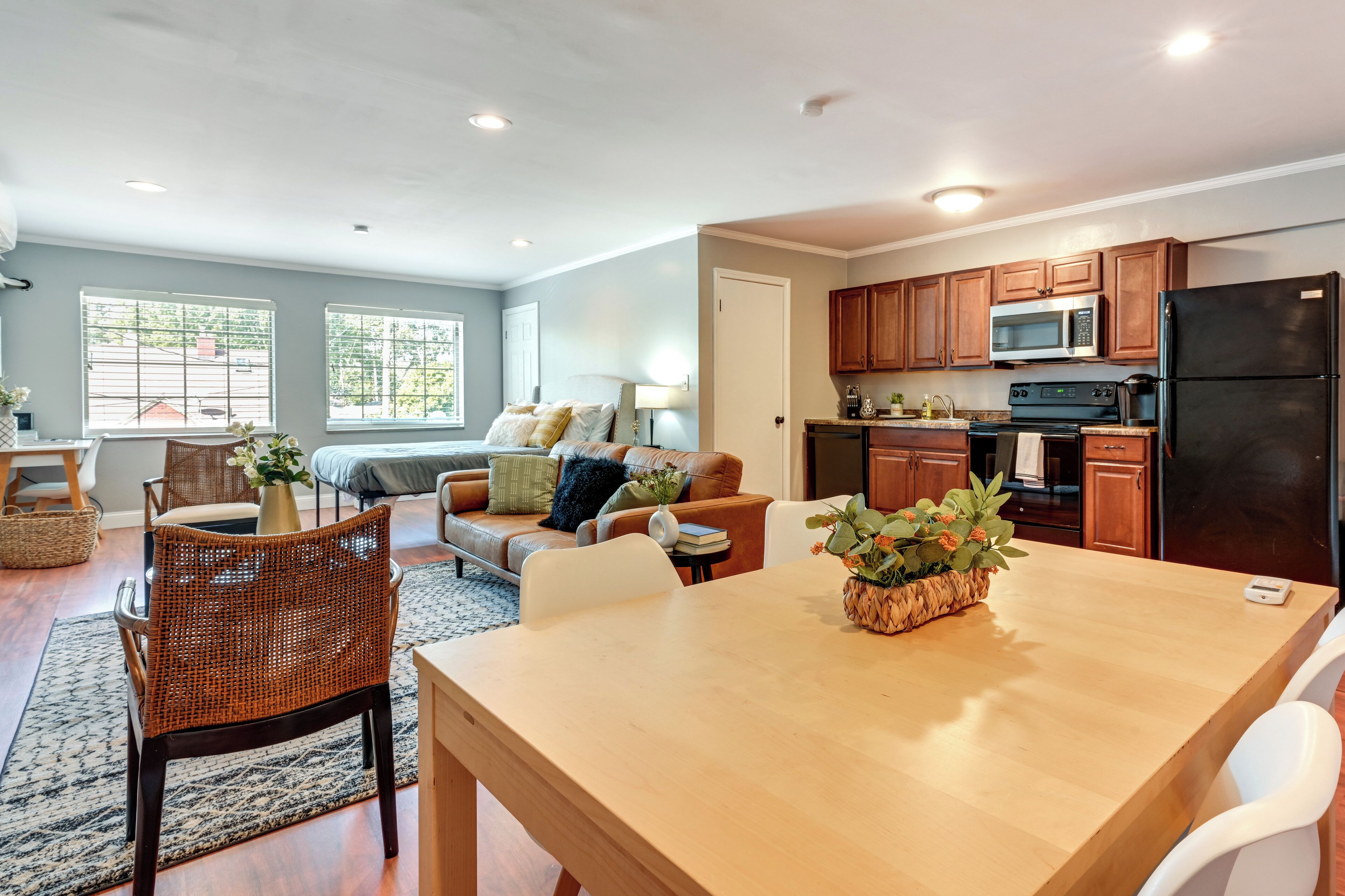 Apartment (0 Bedroom) | Interior