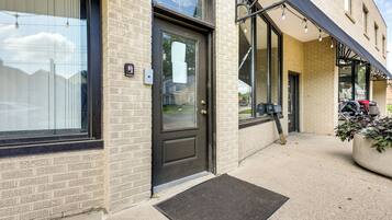 Apartment (0 Bedroom) | Interior