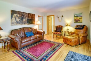 Interior - Dog-friendly Red Lodge Home w/ On-site Pond! (Red Lodge)