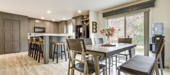 Riverfront Helena Retreat w/ Small Dock + Kayaks!