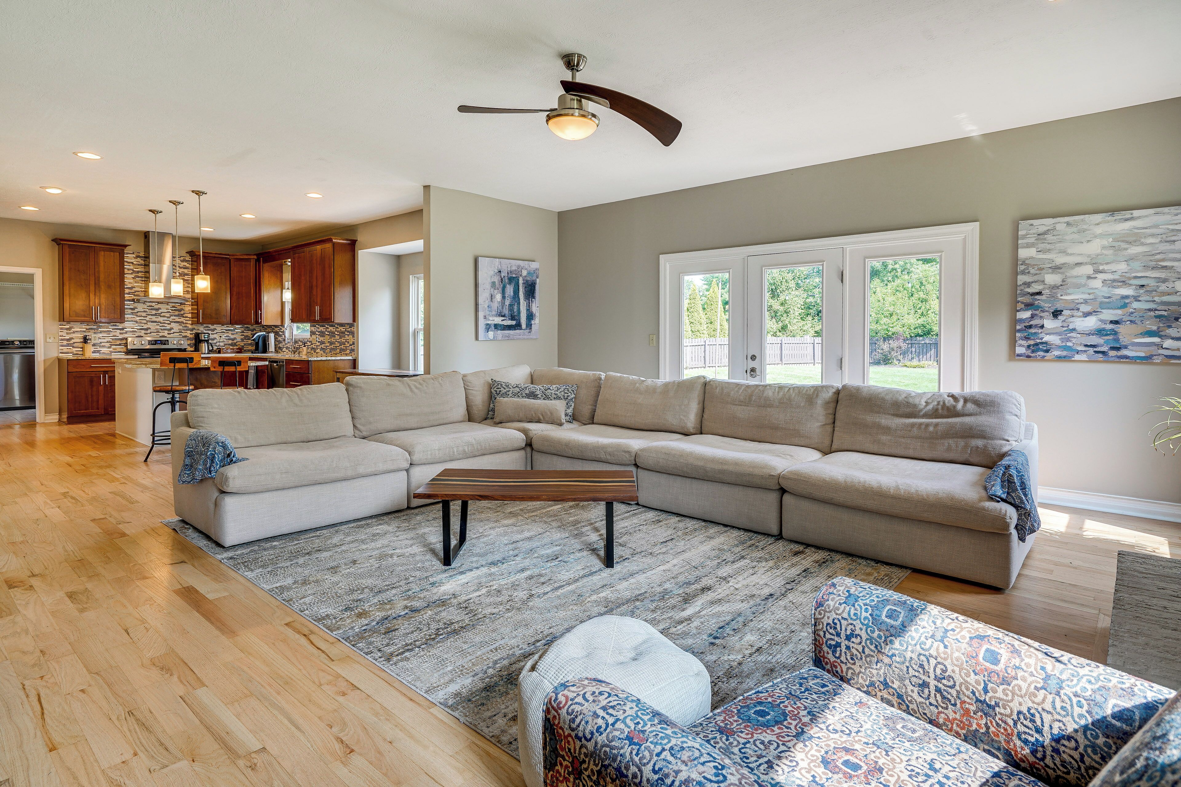 House (3 Bedrooms) | Interior