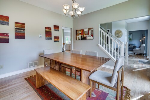Spacious Lewis Center Home w/ Yard & Gas Grill!