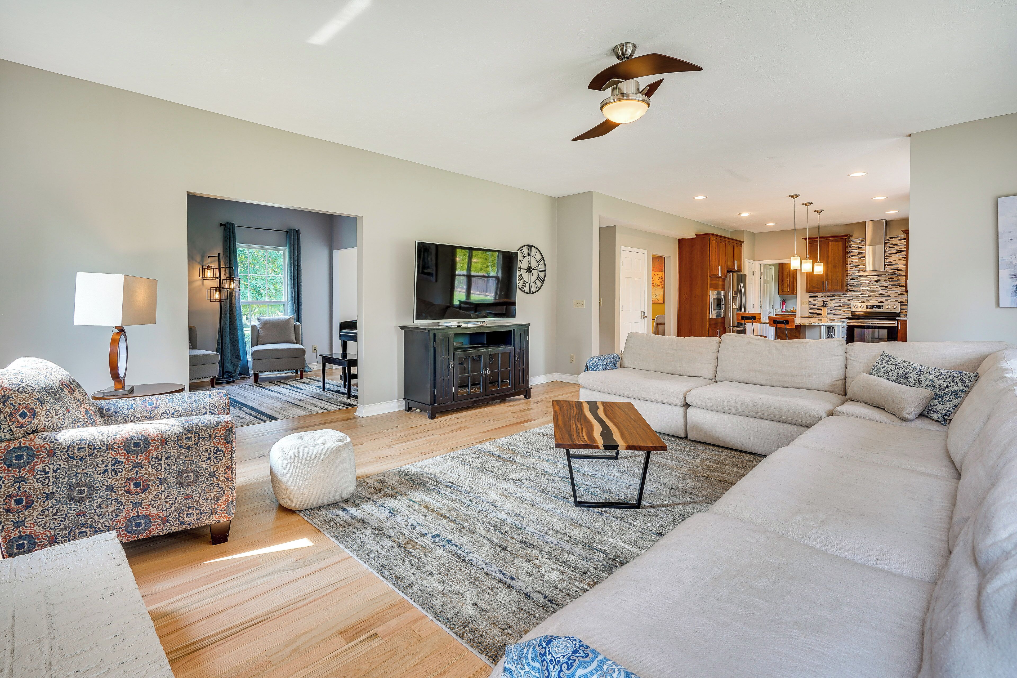 House (3 Bedrooms) | Interior