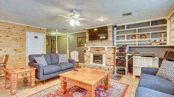 ุงูู
ูุดุฃุฉ ู
ู ุงูุฏุงุฎู