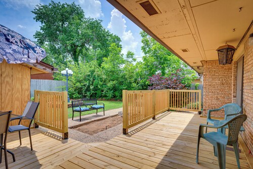 Lawton Home w/ Deck, Near Casinos + Museums!