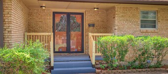 Lawton Home w/ Deck, Near Casinos + Museums!