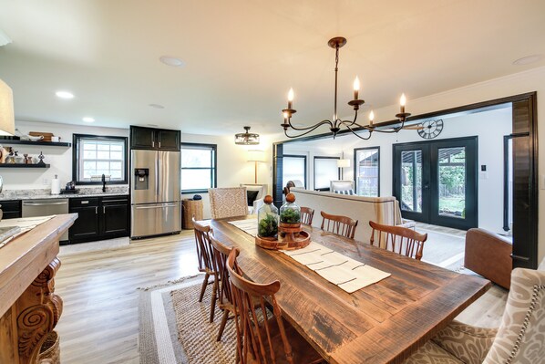 House (3 Bedrooms) | Interior - Lakefront Oasis w/ Patio in Hot Springs, Arkansas! (Hot Springs)