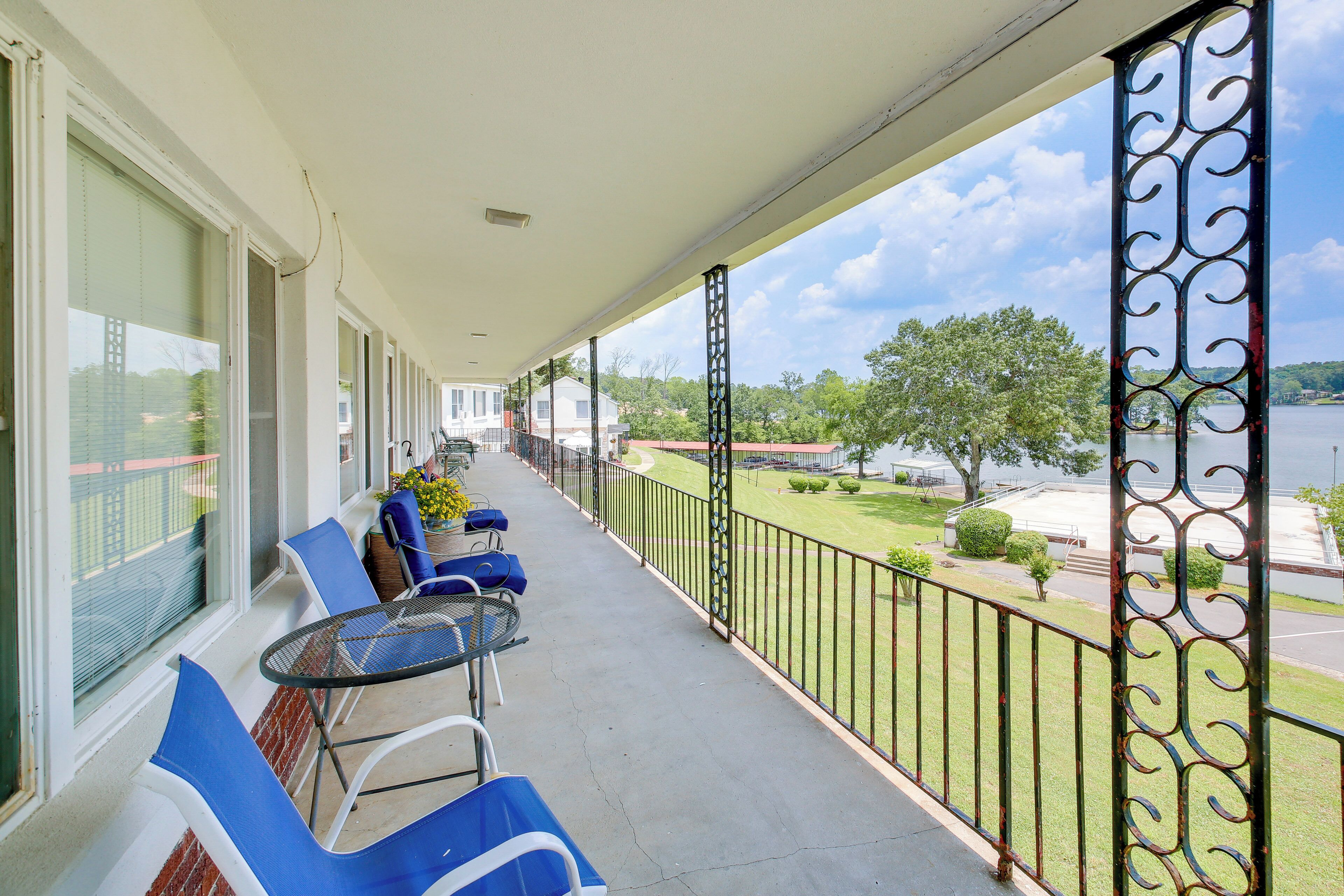 Apartment (1 Bedroom) | Interior