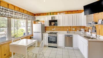 Apartment (1 Bedroom) | Bahagian dalam