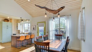 Rumah (4 Bedrooms) | Interior