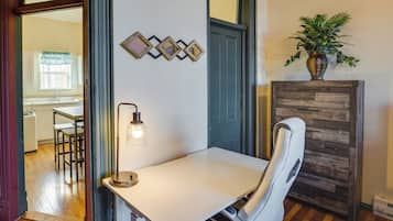 Apartment (1 Bedroom) | Interior