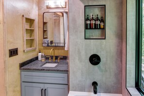 House (1 Bedroom) | Interior - Upscale + Modern Tiny Cabin on Cane River! (Burnsville)