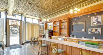 Cozy Abode in Historic Yankton - Heart of the City