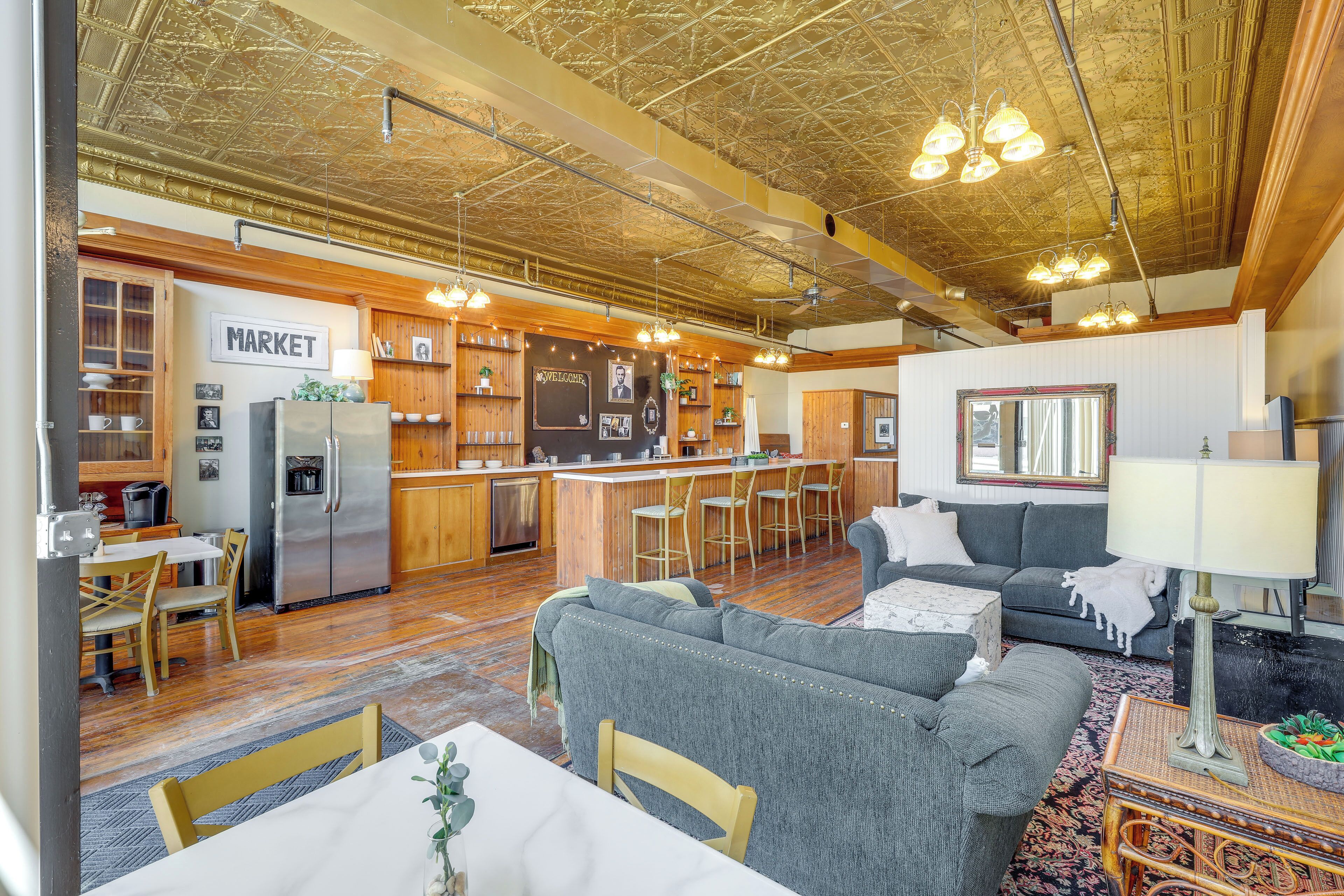 Apartment (0 Bedroom) | Interior