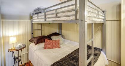 Cozy Abode in Historic Yankton - Heart of the City