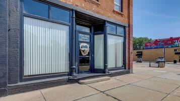 Apartment (0 Bedroom) | Interior