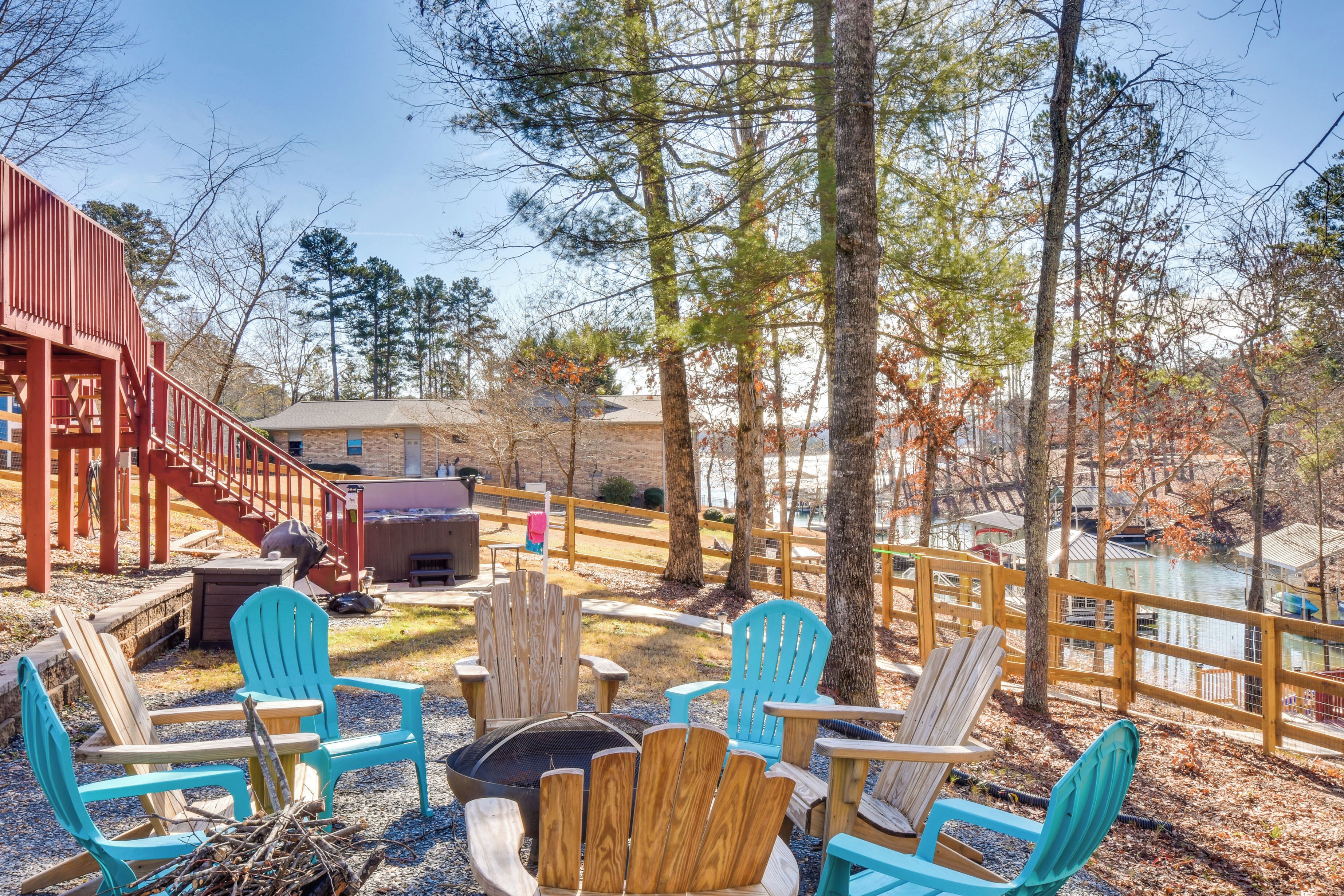 المنشأة من الداخل